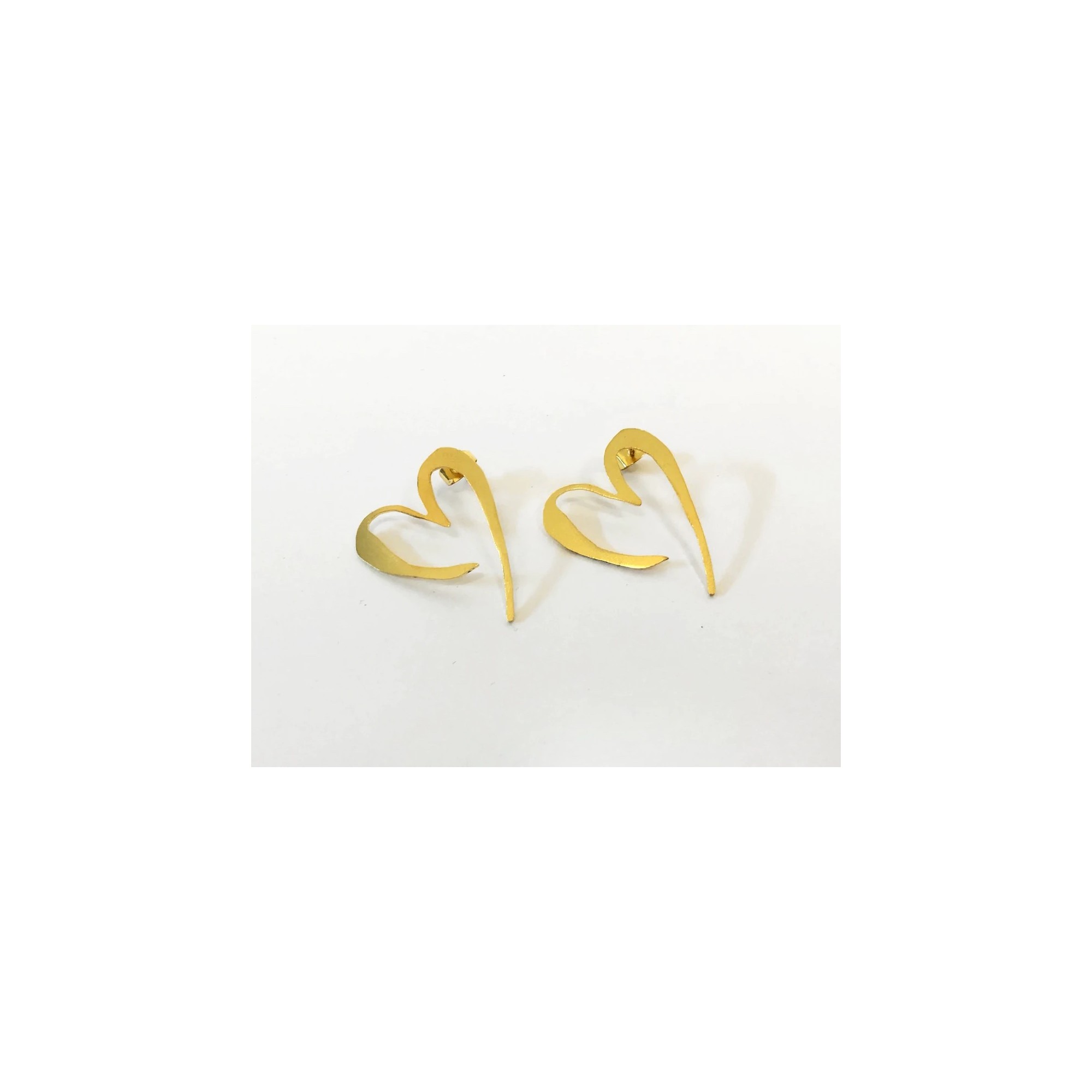 Stud Earrings Heart A FUTURE PERFECT