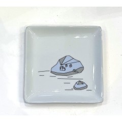 Small square porcelain tray 12 x 12 cm A FUTURE PERFECT